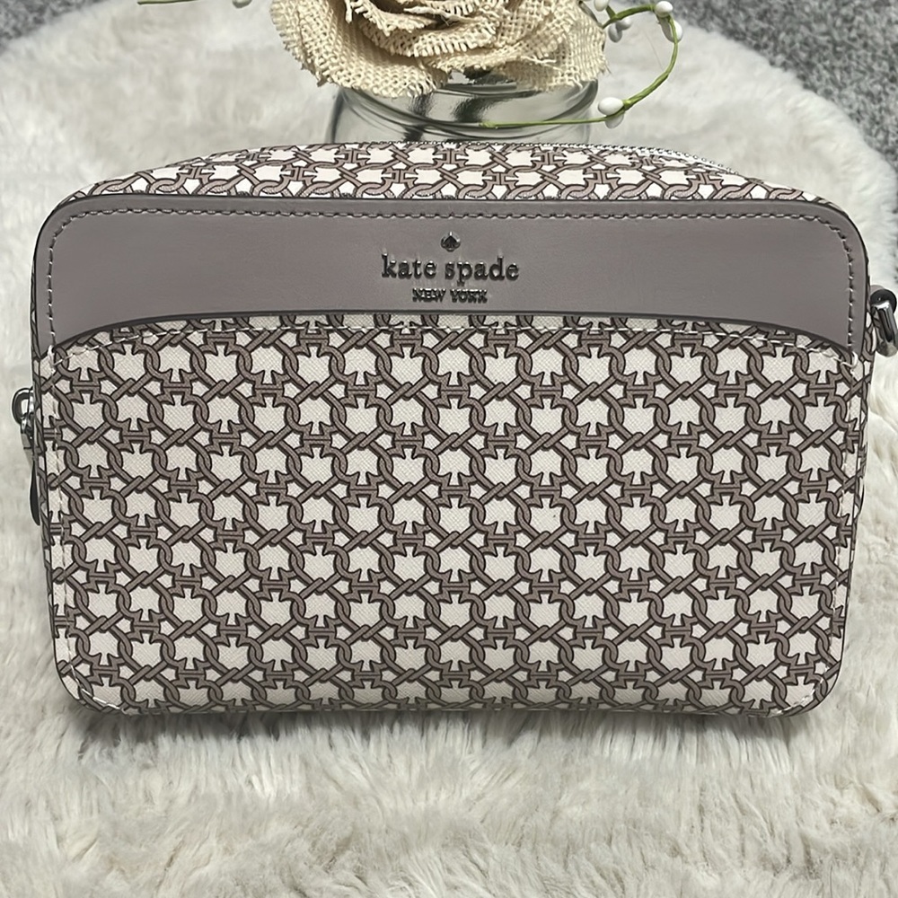 ✨NWOT Kate Spade Link Camera Bag✨ - Picture 4 of 14